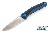 We Knife 808A - Blue Titanium Handle - Inlay Carbon Fiber - Satin Blade