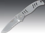 Smith & Wesson - Frame Lock Stainless Steel Serrated