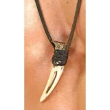 Museum Replicas "300" Wolf's Tooth Necklace