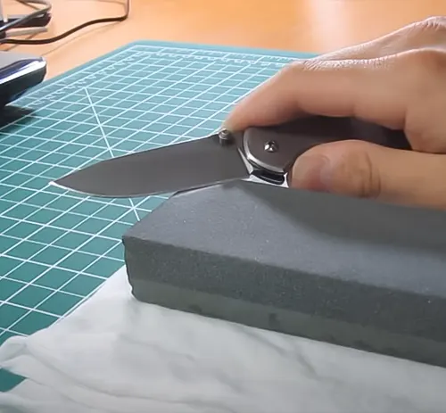 Step 2: Determine the Knife's Bevel Angle